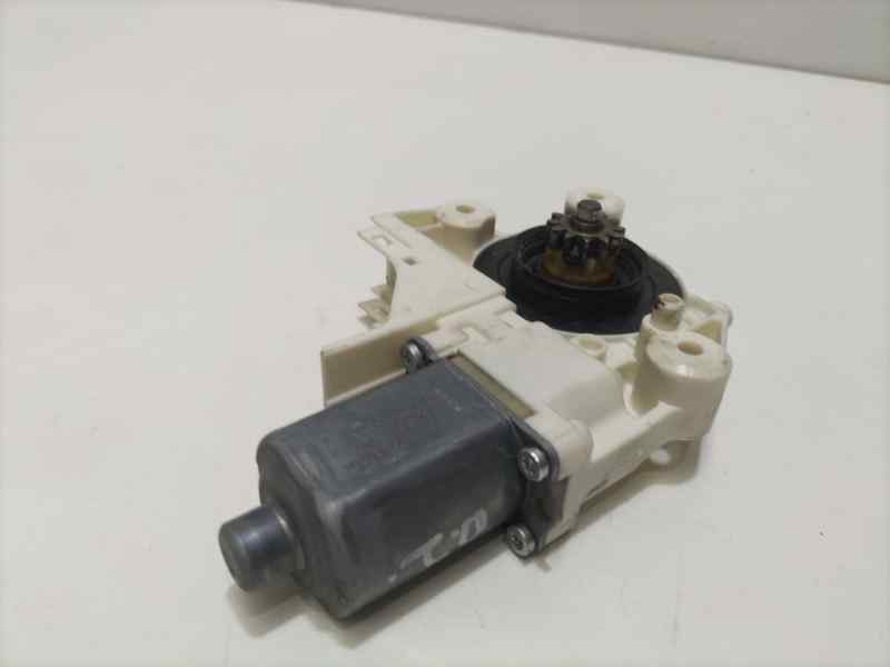 Recambio de motor elevalunas delantero izquierdo para ford focus berlina (cap) ghia referencia OEM IAM 4M5T14A389 82313 