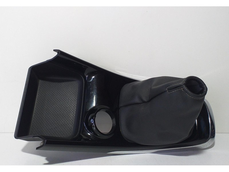 Recambio de guarnecidos palanca cambio para nissan pulsar (c13) acenta referencia OEM IAM 9930149 68979 