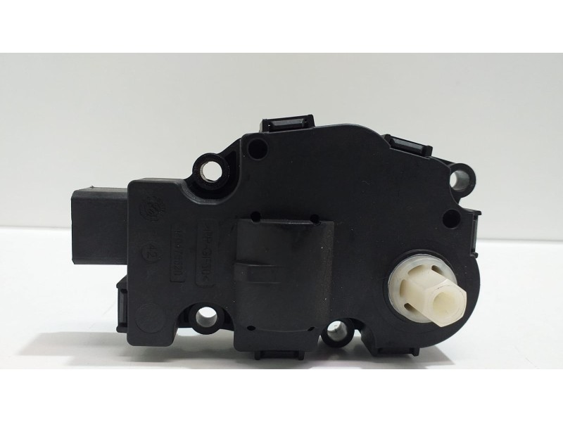 Recambio de motor apertura trampillas climatizador para audi a5 coupe (8t) 2.0 tdi quattro referencia OEM IAM EFB330 54840 