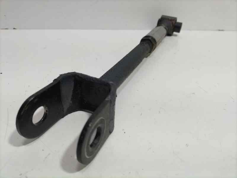 Recambio de tirante trasero derecho para hyundai tucson (jm) 2.0 crdi comfort (4wd) referencia OEM IAM D4EA 84371 R