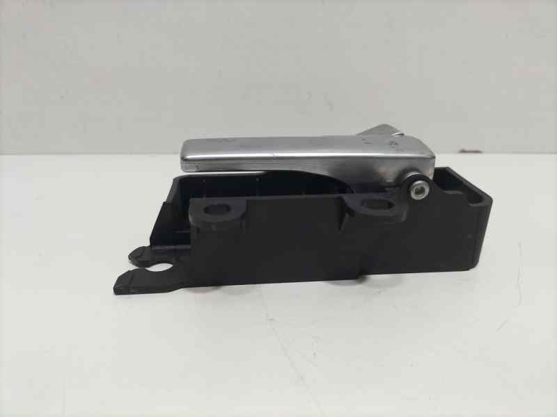 Recambio de maneta interior delantera derecha para ford focus berlina (cap) ghia referencia OEM IAM 3M51R22600BB 82314 