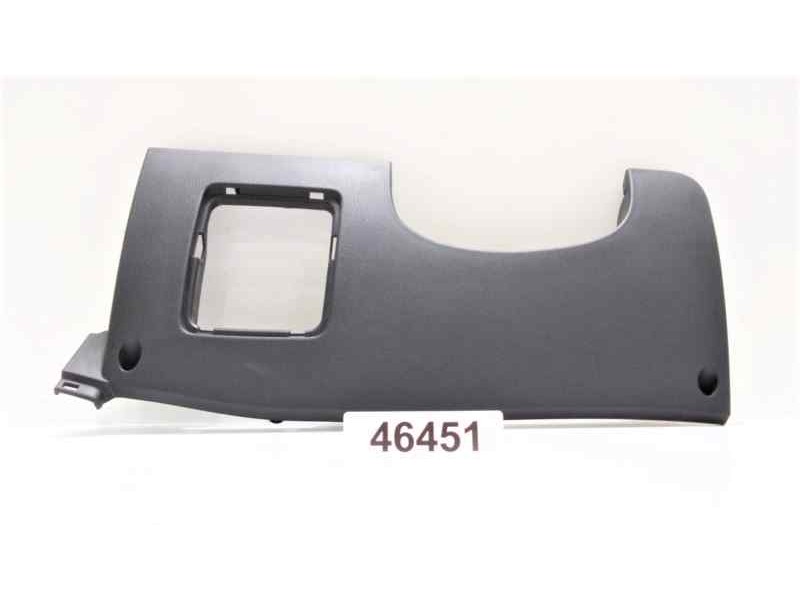 Recambio de moldura para kia sportage concept 4x2 referencia OEM IAM 847513U000 46451 