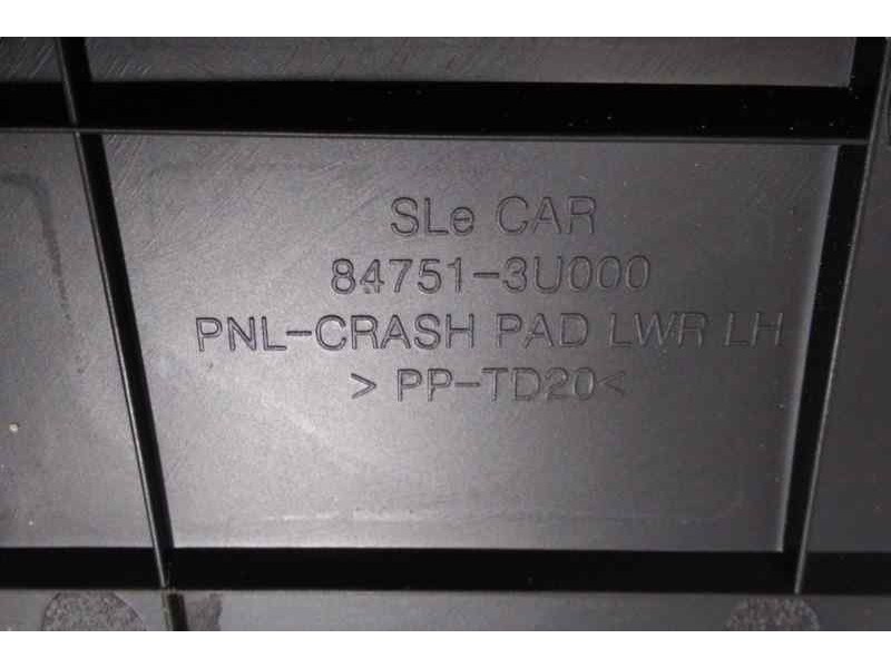 Recambio de moldura para kia sportage concept 4x2 referencia OEM IAM 847513U000 46451 