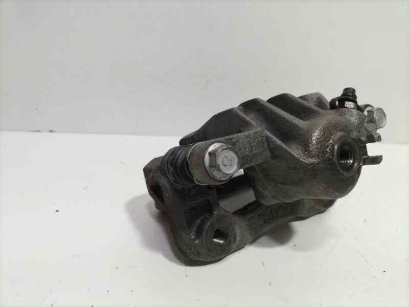 Recambio de pinza freno trasera derecha para hyundai tucson (jm) 2.0 crdi comfort (4wd) referencia OEM IAM D4EA 84375 R