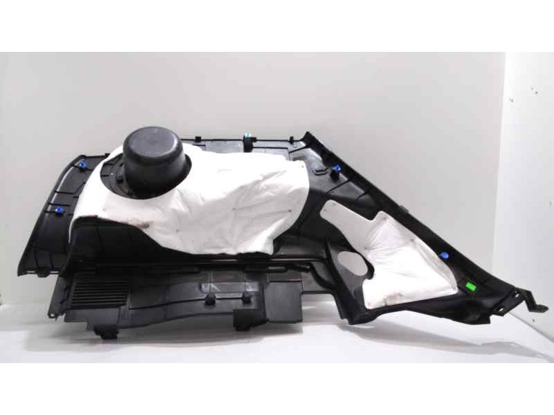 Recambio de guarnecido porton trasero para kia sportage concept 4x2 referencia OEM IAM 857403U000 46453 