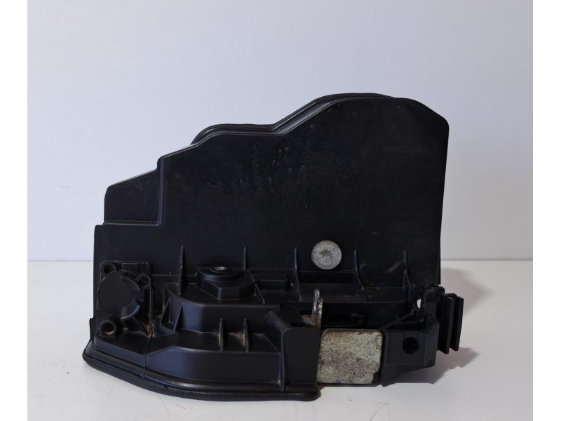 Recambio de cerradura puerta delantera derecha para bmw serie 1 berlina (e81/e87) 118d referencia OEM IAM 7202146 76131 