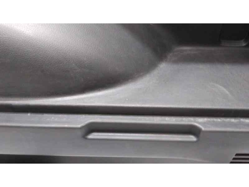 Recambio de guarnecido porton trasero para kia sportage concept 4x2 referencia OEM IAM 857403U000 46453 