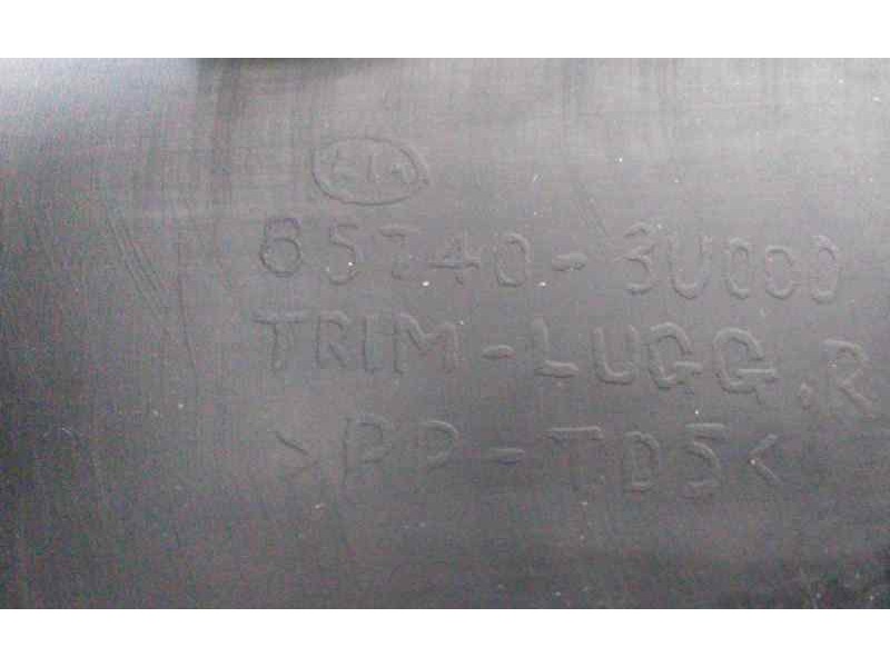 Recambio de guarnecido porton trasero para kia sportage concept 4x2 referencia OEM IAM 857403U000 46453 