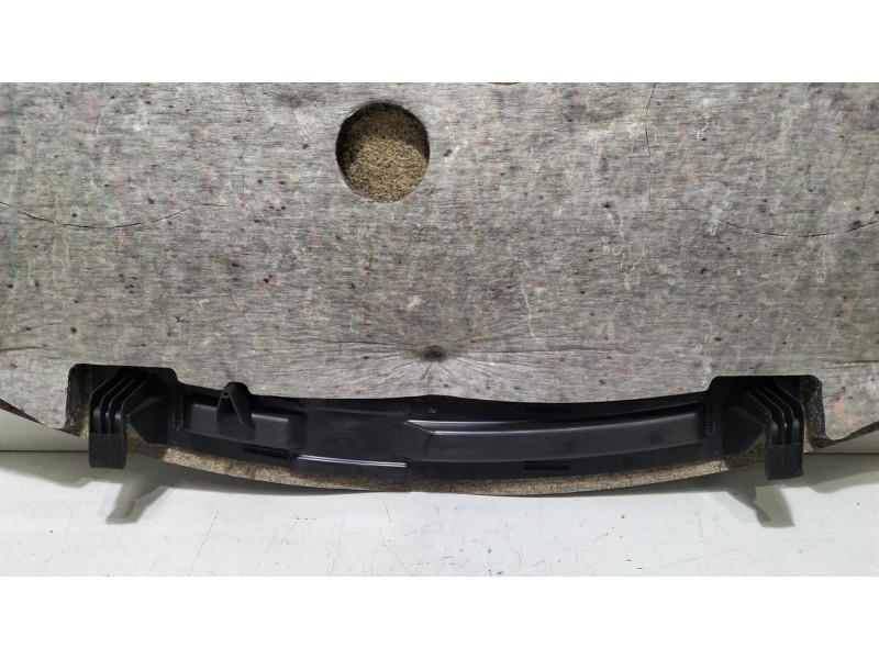 Recambio de bandeja trasera para opel insignia berlina cosmo referencia OEM IAM 13285625 78230 