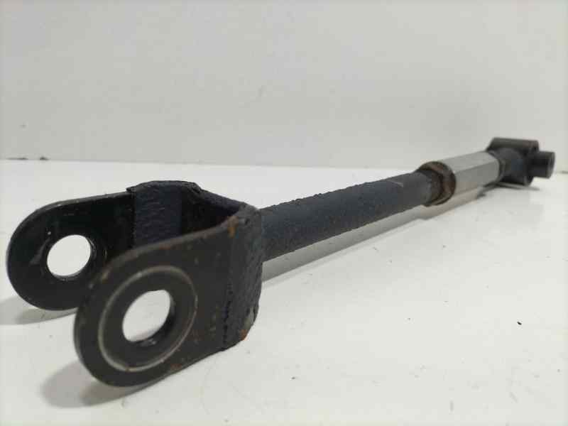 Recambio de tirante trasero izquierdo para hyundai tucson (jm) 2.0 crdi comfort (4wd) referencia OEM IAM D4EA 84378 R