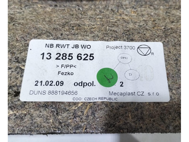 Recambio de bandeja trasera para opel insignia berlina cosmo referencia OEM IAM 13285625 78230 