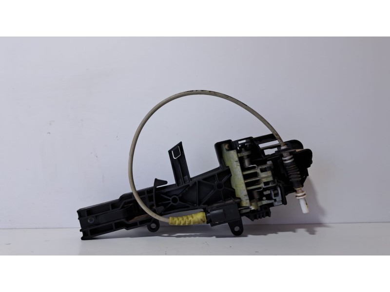 Recambio de maneta exterior delantera derecha para bmw serie 1 berlina (e81/e87) 118d referencia OEM IAM 51217207552 76140 