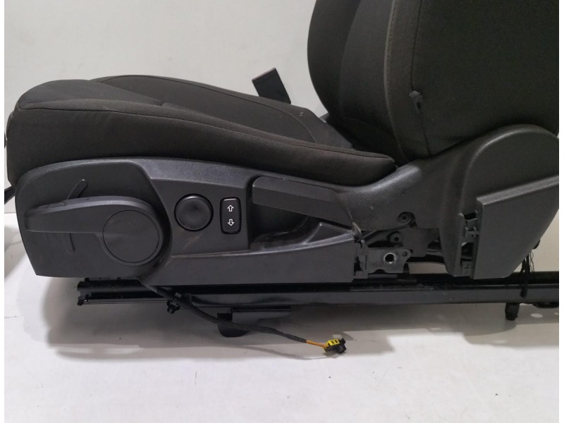 Recambio de juego asientos completo para opel insignia berlina cosmo referencia OEM IAM A20DTH 78231 