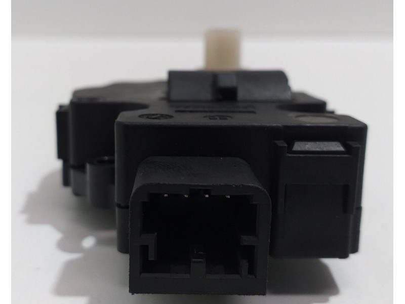 Recambio de motor apertura trampillas climatizador para audi a5 coupe (8t) 2.0 tdi quattro referencia OEM IAM EFB330 54848 