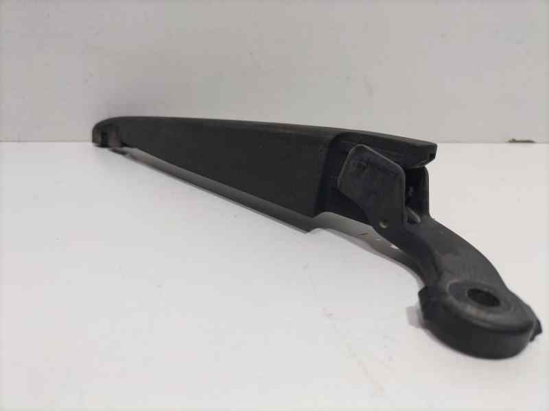 Recambio de brazo limpia trasero para ford focus berlina (cap) ghia referencia OEM IAM 4N51T04178 82319 