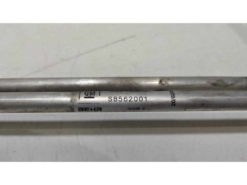 Recambio de enfriador aceite motor para opel insignia berlina cosmo referencia OEM IAM S8562001 78232 