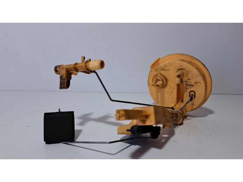 Recambio de aforador para bmw serie 1 berlina (e81/e87) 118d referencia OEM IAM 7190944 76153 