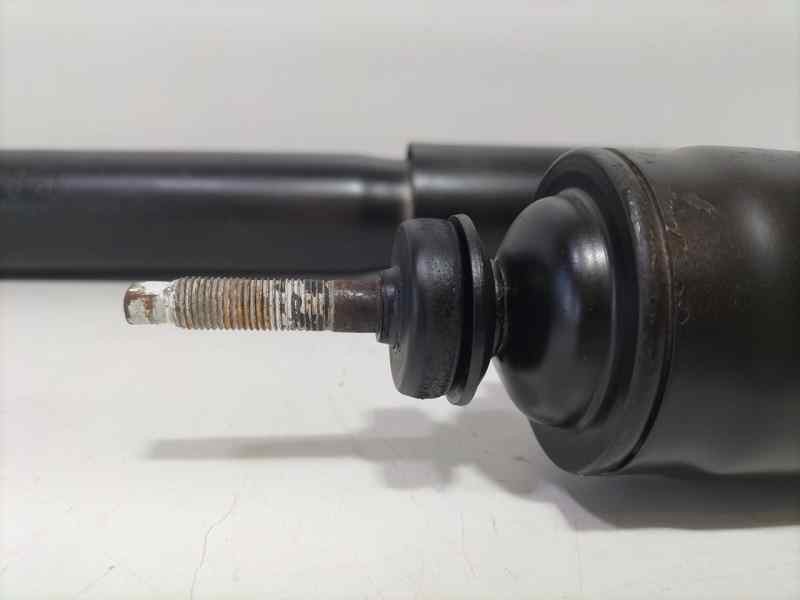 Recambio de juego amortiguadores delantero para mitsubishi montero (v20/v40) 2500 td gl (3-ptas.) referencia OEM IAM 4D56 87031 