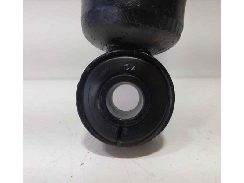 Recambio de juego amortiguadores delantero para mitsubishi montero (v20/v40) 2500 td gl (3-ptas.) referencia OEM IAM 4D56 87031 