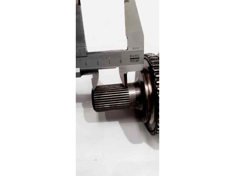 Recambio de transmision delantera izquierda para mercedes-benz clase m (w163) 270 cdi (163.113) referencia OEM IAM 0501006510 43