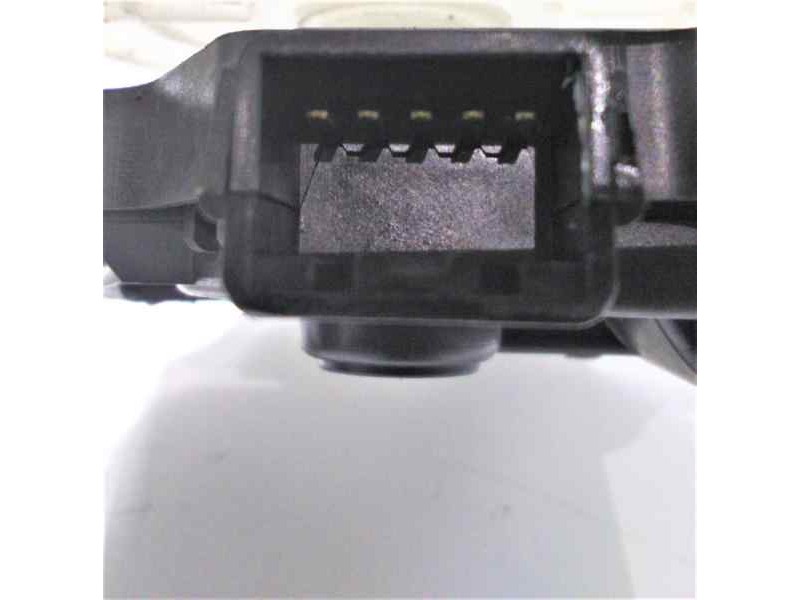 Recambio de motor calefaccion para kia sportage concept 4x2 referencia OEM IAM HCCD266NE9AA02 46476 