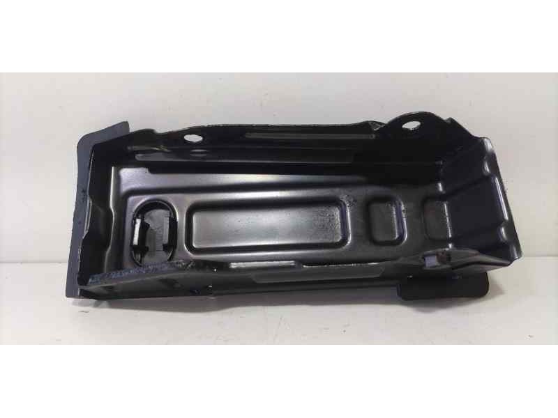 Recambio de moldura para mitsubishi montero (v20/v40) 2500 td gl (3-ptas.) referencia OEM IAM 4D56 87033 
