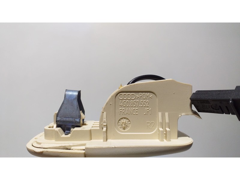 Recambio de parasol derecho para audi a7 sportback (4ga) 3.0 tdi quattro referencia OEM IAM 4G0857552 61310 