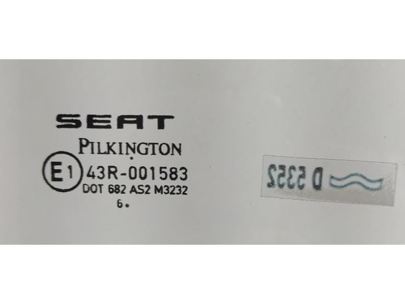 Recambio de luna trasera derecha para seat leon (1p1) fr referencia OEM IAM 1P0845206B 78266 R