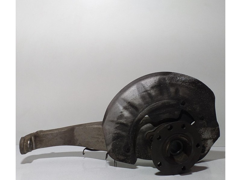 Recambio de mangueta delantera izquierda para porsche cayenne (typ 92aa) gts referencia OEM IAM 7P0407245A 66431 