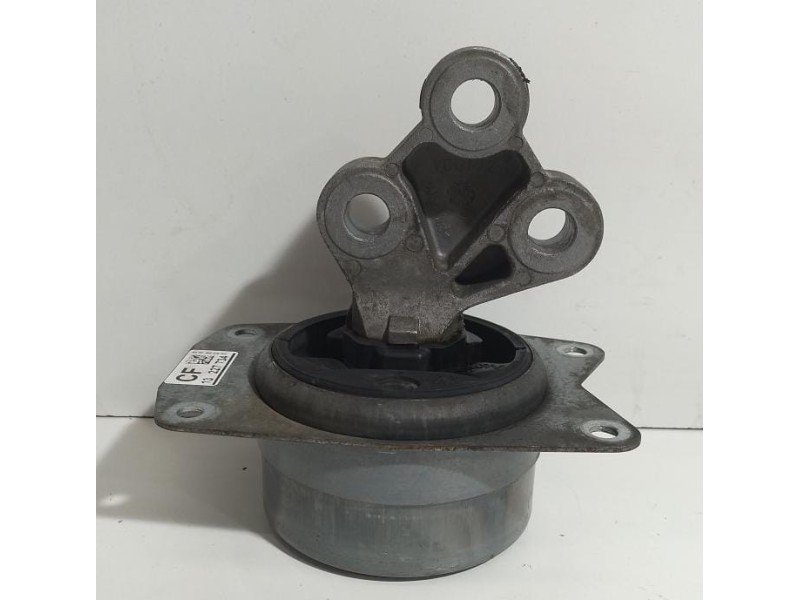 Recambio de soporte motor izquierdo para opel insignia berlina cosmo referencia OEM IAM 13227734 78269 