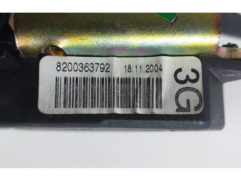 Recambio de cinturon seguridad trasero izquierdo para renault scenic ii confort authentique referencia OEM IAM 8200363792 69011 