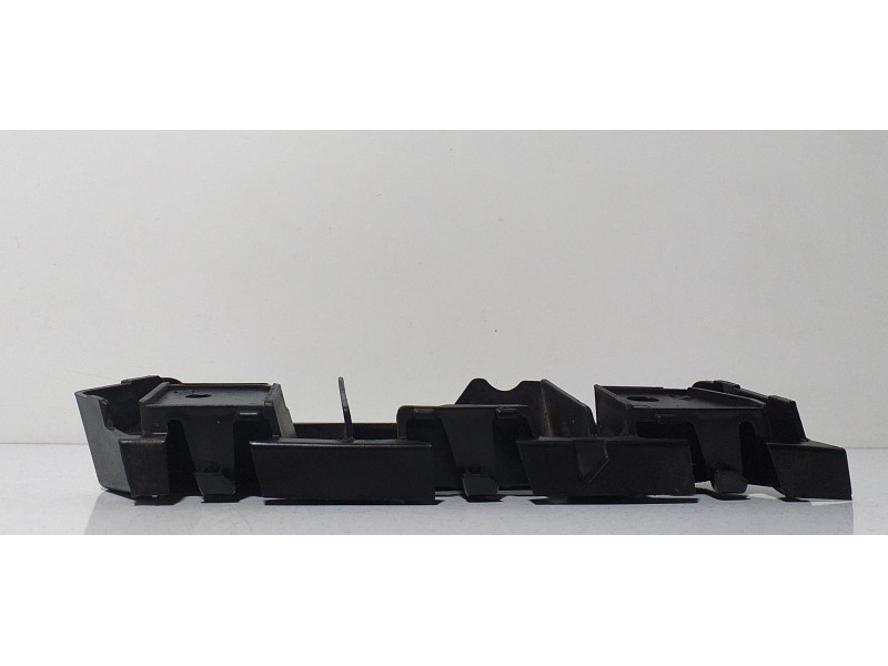 Recambio de molduras traseras para porsche cayenne (typ 92aa) gts referencia OEM IAM 7P5807484 66441 