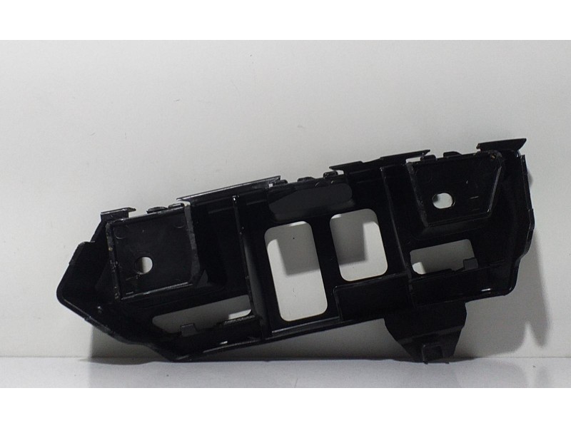 Recambio de molduras traseras para porsche cayenne (typ 92aa) gts referencia OEM IAM 7P5807483A 66442 