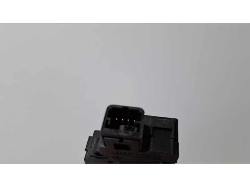 Recambio de motor apertura trampillas climatizador para bmw serie 1 berlina (e81/e87) 118d referencia OEM IAM EFB331 76170 