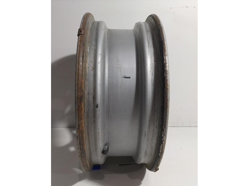 Recambio de llanta para tata telcoline 4x4 pick up referencia OEM IAM 15 78349 