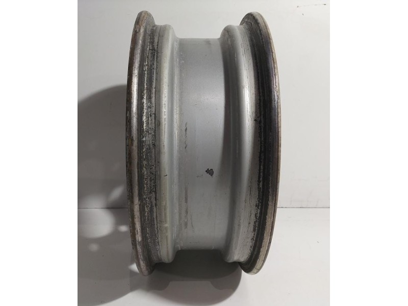 Recambio de llanta para tata telcoline 4x4 pick up referencia OEM IAM 15 78350 