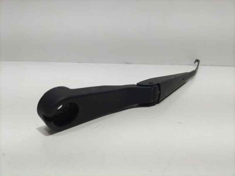 Recambio de brazo limpia delantero izquierdo para land rover range rover (lp) 4.6 referencia OEM IAM 46D 82550 