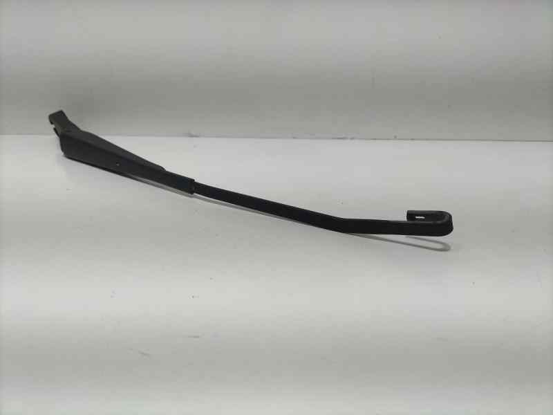 Recambio de brazo limpia delantero izquierdo para land rover range rover (lp) 4.6 referencia OEM IAM 46D 82550 