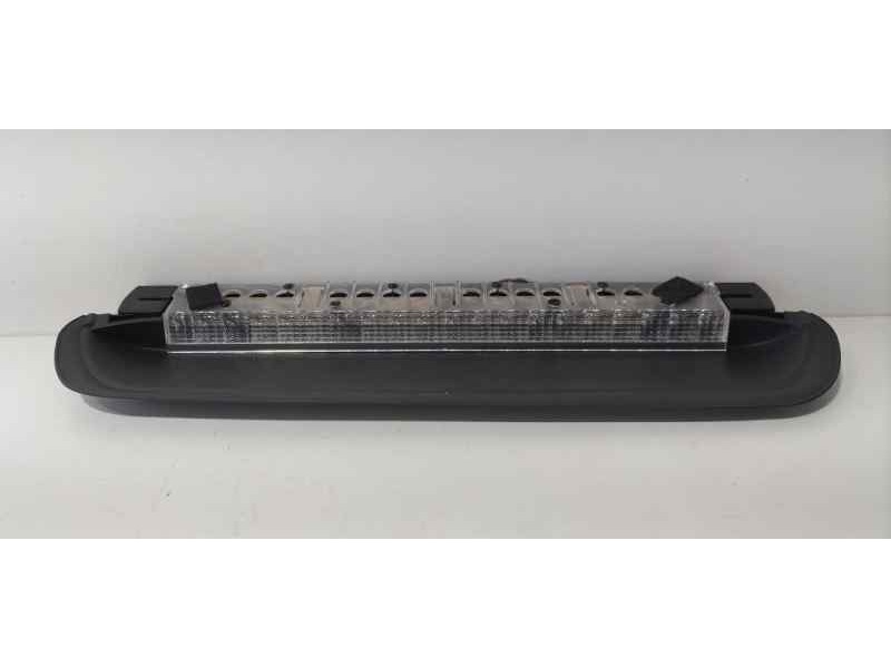 Recambio de luz central de freno para bmw serie 5 berlina (e60) 520d referencia OEM IAM 63256927017 87049 