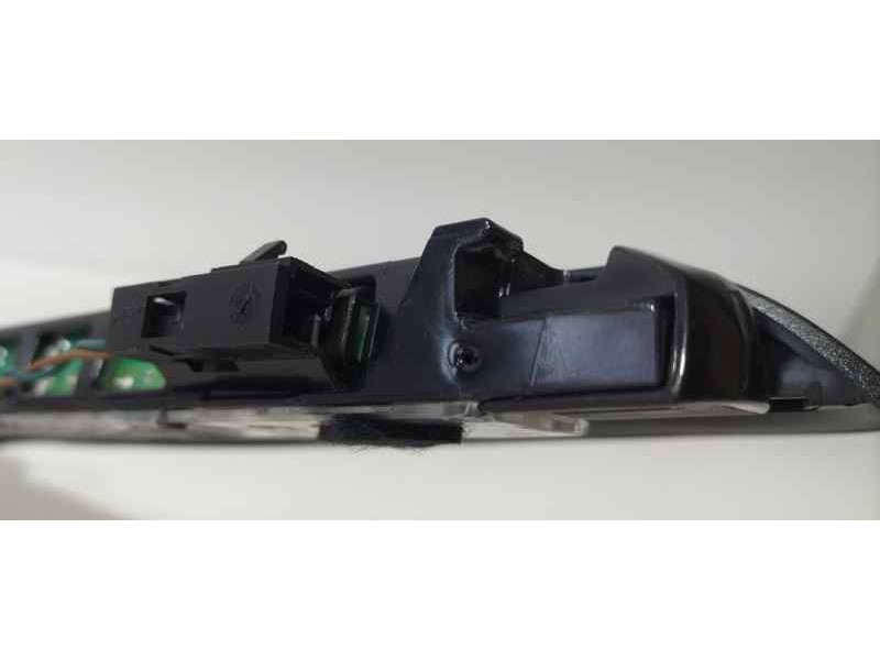 Recambio de luz central de freno para bmw serie 5 berlina (e60) 520d referencia OEM IAM 63256927017 87049 