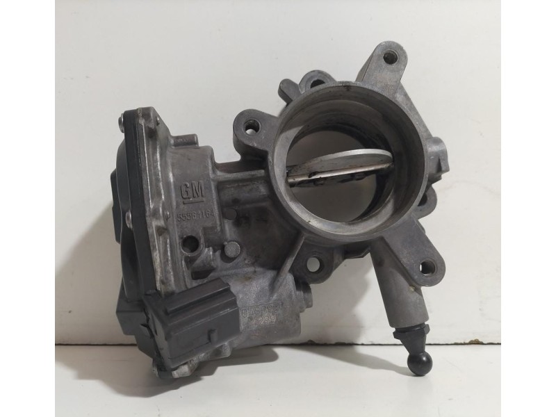 Recambio de caja mariposa para opel insignia berlina cosmo referencia OEM IAM 55564164 78475 