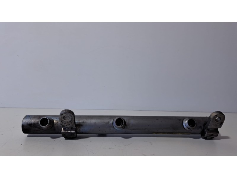 Recambio de rampa inyectora para mercedes-benz clase r (w251) 320 cdi l (251.122) referencia OEM IAM A6420700695 76190 