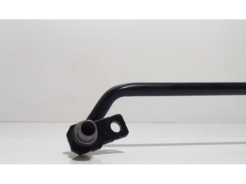 Recambio de tubo para porsche cayenne (typ 92aa) gts referencia OEM IAM 7P5317801BC 66472 