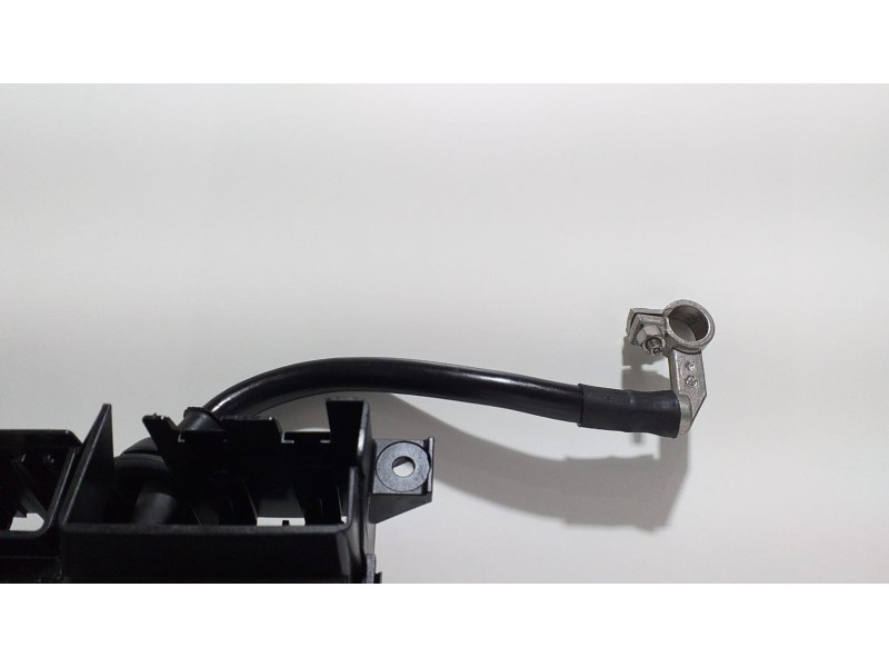 Recambio de caja reles / fusibles para volkswagen touareg (7la) v6 referencia OEM IAM 7L0937548 54940 