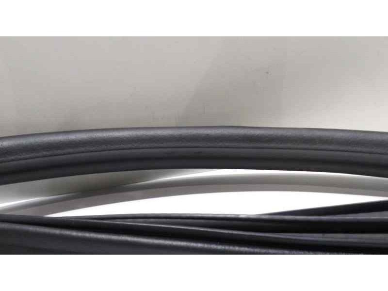Recambio de gomas contorno puerta para opel crossland x design line referencia OEM IAM  46907 