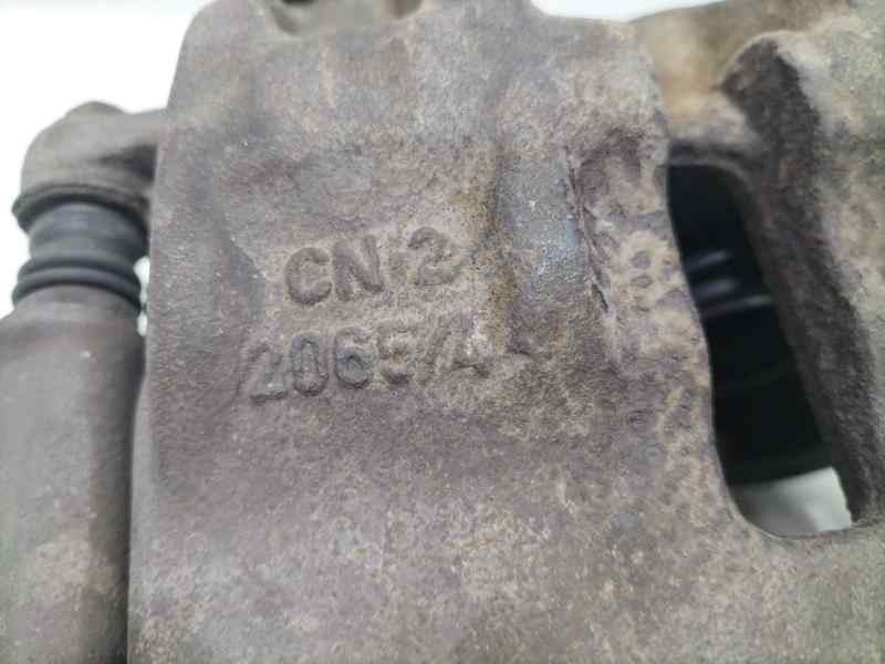 Recambio de pinza freno delantera derecha para land rover range rover (lp) 4.6 referencia OEM IAM 2065/4LUCAS 82558 