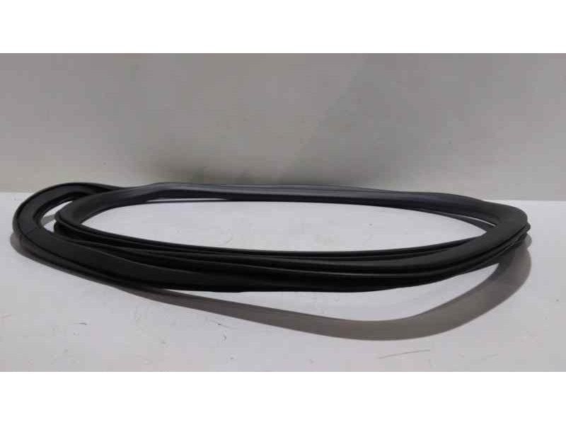 Recambio de gomas contorno puerta para opel crossland x design line referencia OEM IAM  46909 