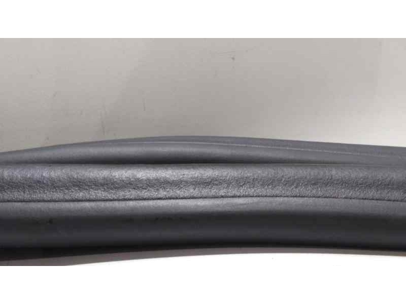 Recambio de gomas contorno puerta para opel crossland x design line referencia OEM IAM  46910 