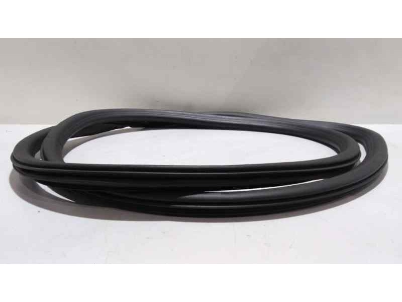 Recambio de gomas contorno puerta para opel crossland x design line referencia OEM IAM  46910 