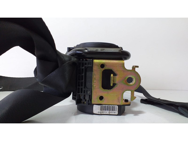 Recambio de cinturon seguridad trasero derecho para fiat ulysse (179) 2.2 jtd admiral referencia OEM IAM 14910150XX 69048  Recambio de cinturon seguridad trasero derecho para fiat ulysse (179) 2.2 jtd admiral referencia OEM IAM 14910150XX 69048